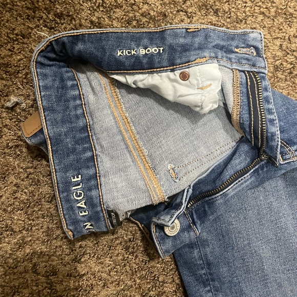 American Eagle, Next Level Stretch, Kick Boot Jeans, Size 6 - Picture 3 of 5